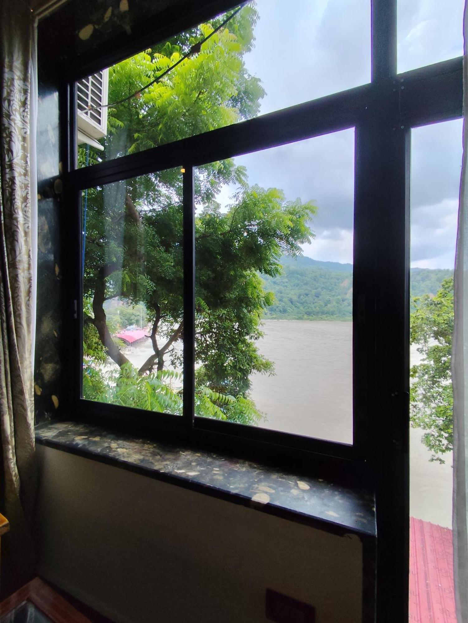 Meeram Ganga, A Heritage Stay By The Ganges At Triveni Ghat Rišikéš Exteriér fotografie
